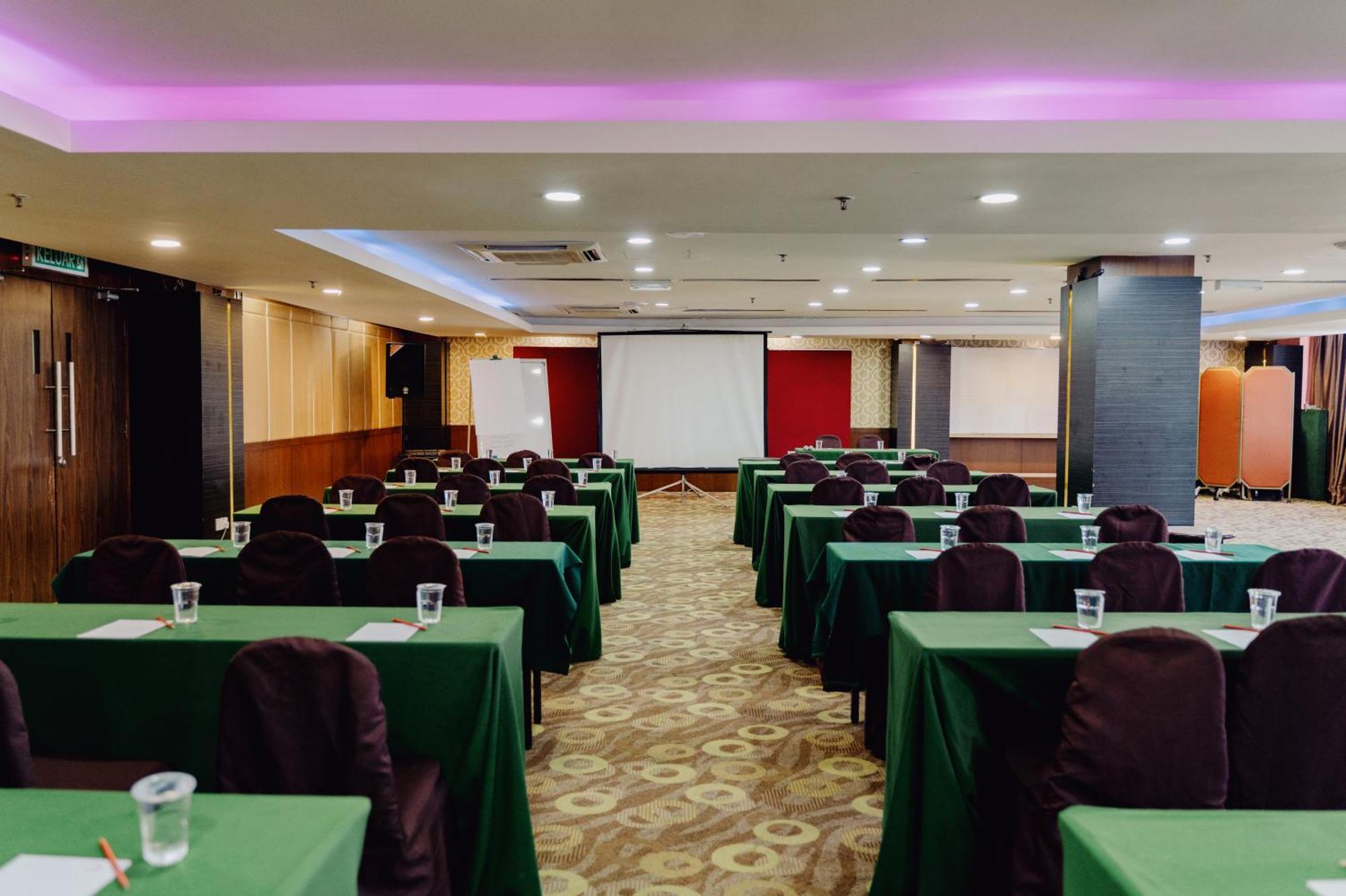 Hotel Sentral Melaka @ City Centre Exterior photo